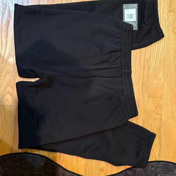 Nike Kids Black Sweatpants with White Logo - Picture 5 of 5